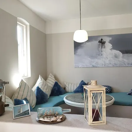 Ferienhaus Haus Seegang Für Naturliebhaber, Strandnah, Ruhig, Mit Großem Garten Pepelow